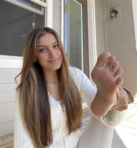 pornos feet|Foot Fetish Porn Tube Videos: Beautiful Feet